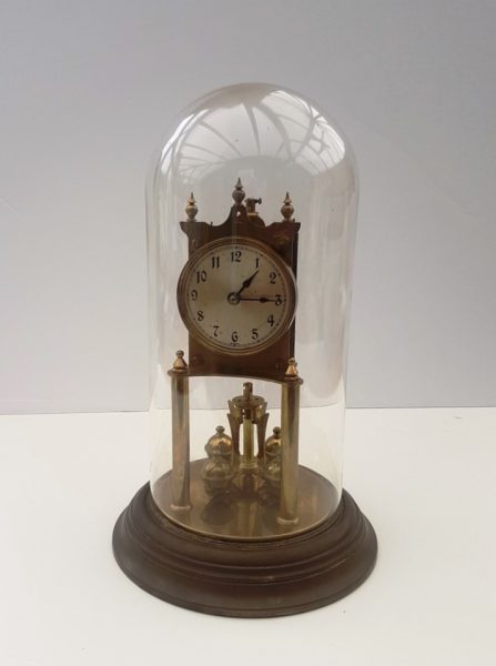 Kundo Anniversary clock in glass dome